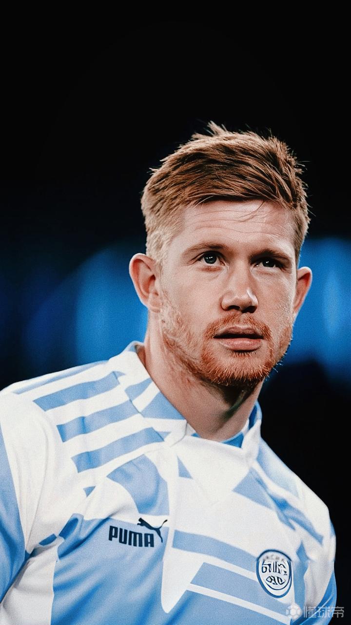 根据目前的情况拜仁明年夏天无意与格雷茨卡续约（从现状看，拜仁明夏不打算与格雷茨卡续约）