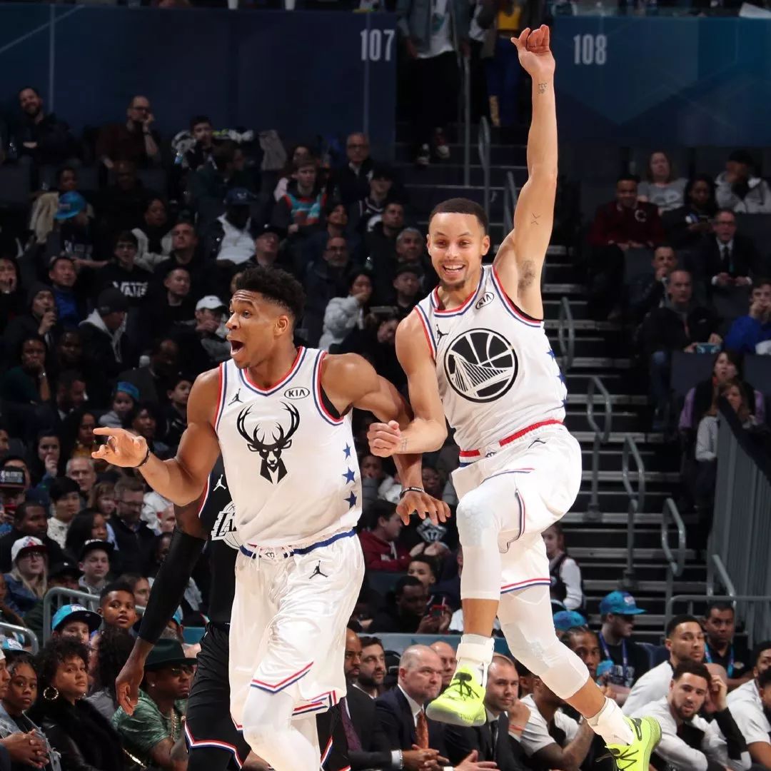 足球中超球队宣布签下五大联赛中场悍将（中超俱乐部官宣引进五大联赛强悍中场）