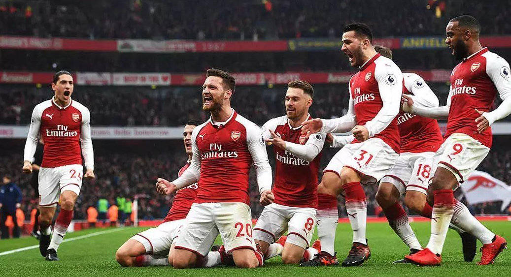 欧文连续突破得分，状态火热（欧文连续冲击篮筐得手，手感滚烫）