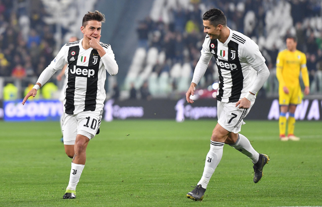 惊喜，曼联17岁青训小将詹姆斯-奥弗里入选澳大利亚国家队（澳大利亚国家队征召曼联17岁青训新星詹姆斯-奥弗里）