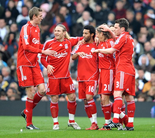 CBA球队战绩分析及焦点对决回顾（CBA战况解析与重磅对决盘点）