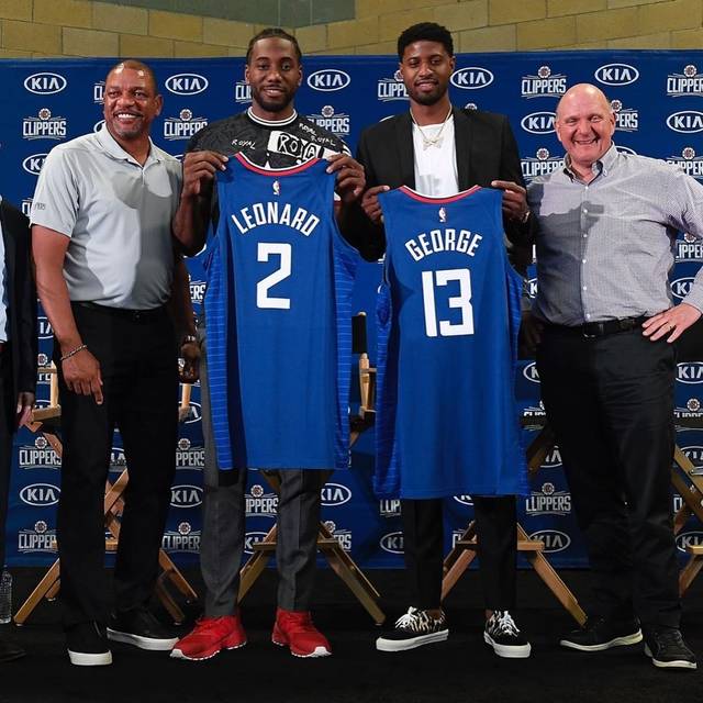 图片报：法比奥-席尔瓦渴望参加世界杯，正推动冬窗离开多特（图片报：为圆世界杯梦想，法比奥-席尔瓦希望冬窗离开多特）